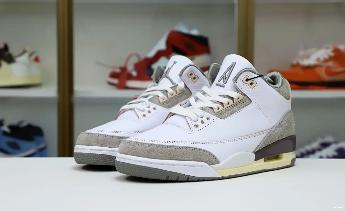 X 3 JORDAN WMNS AIR MANIÉRE 0402